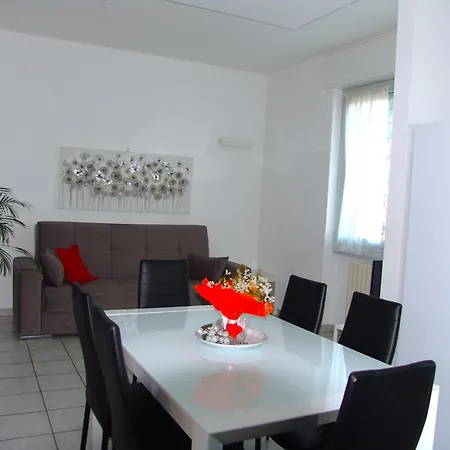 Apartment Modern Luci & Stelle Near