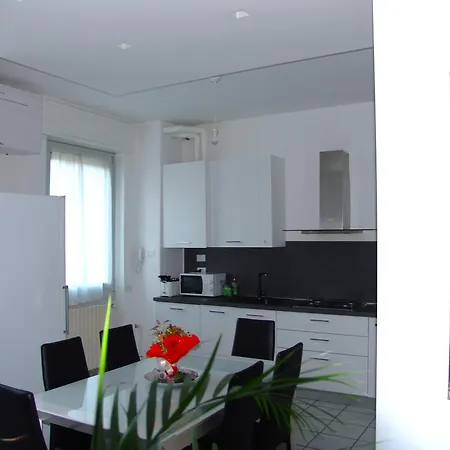 Apartment Modern Luci & Stelle Near *
