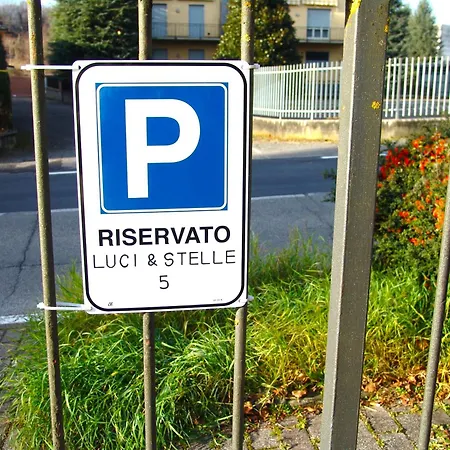 Modern Luci & Stelle Near *