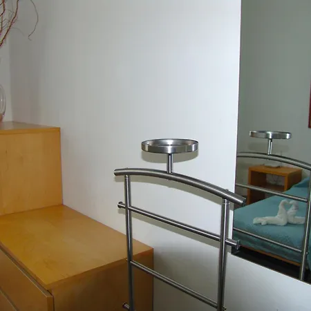 Modern Luci & Stelle Near