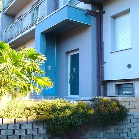 Modern Luci & Stelle Near *