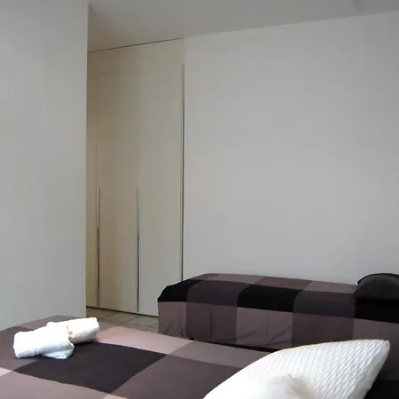 Modern Luci & Stelle Near Bulciago